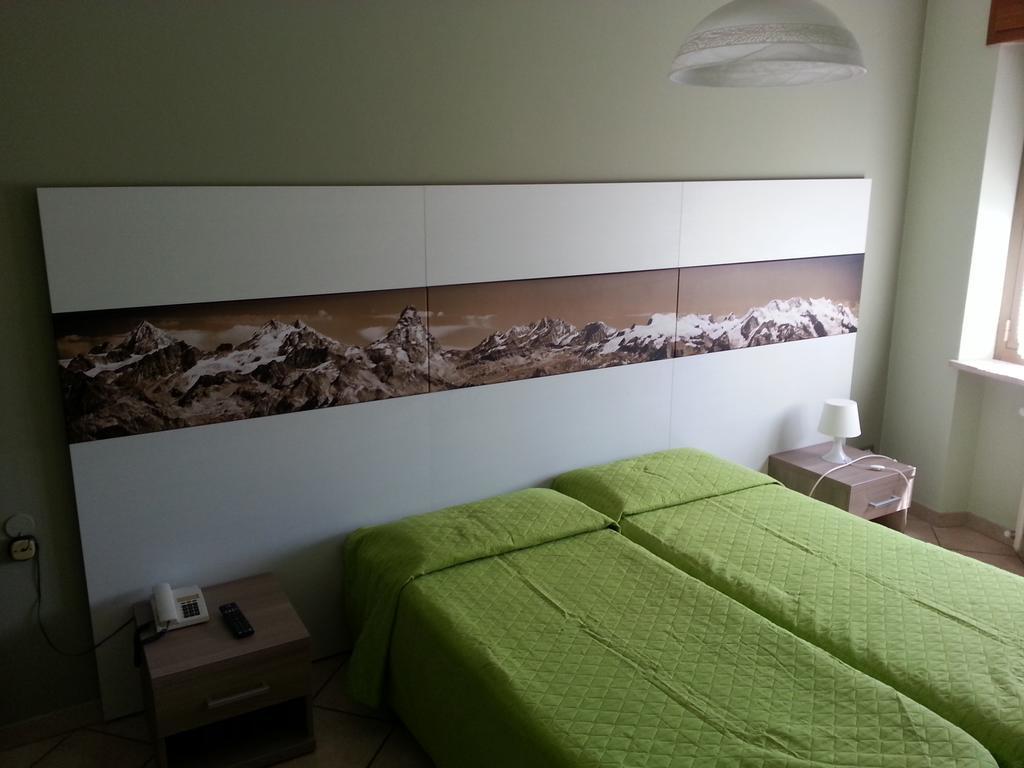 Albergo Carla Pont-Saint-Martin Ngoại thất bức ảnh